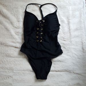 A&F one piece swimsuit, beautiful back look